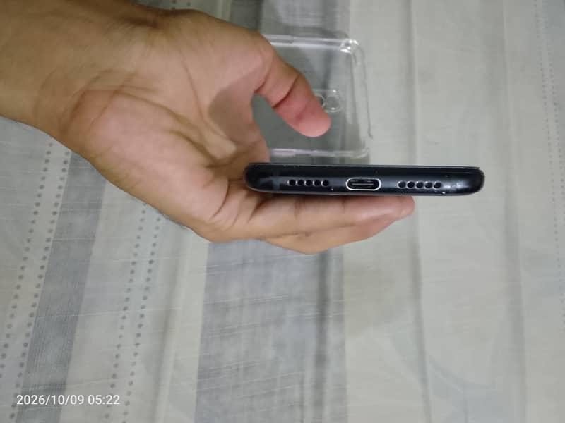 One Plus 6T 5