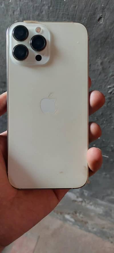 iPhone 13 Pro Max. 128Gb. Gold color. 10/10 condition