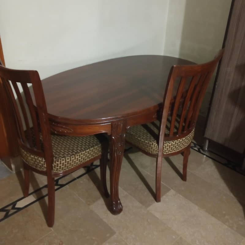 Dining table and chairs 3