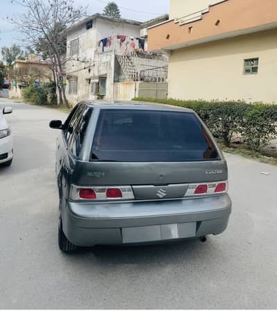 Suzuki Cultus 2013