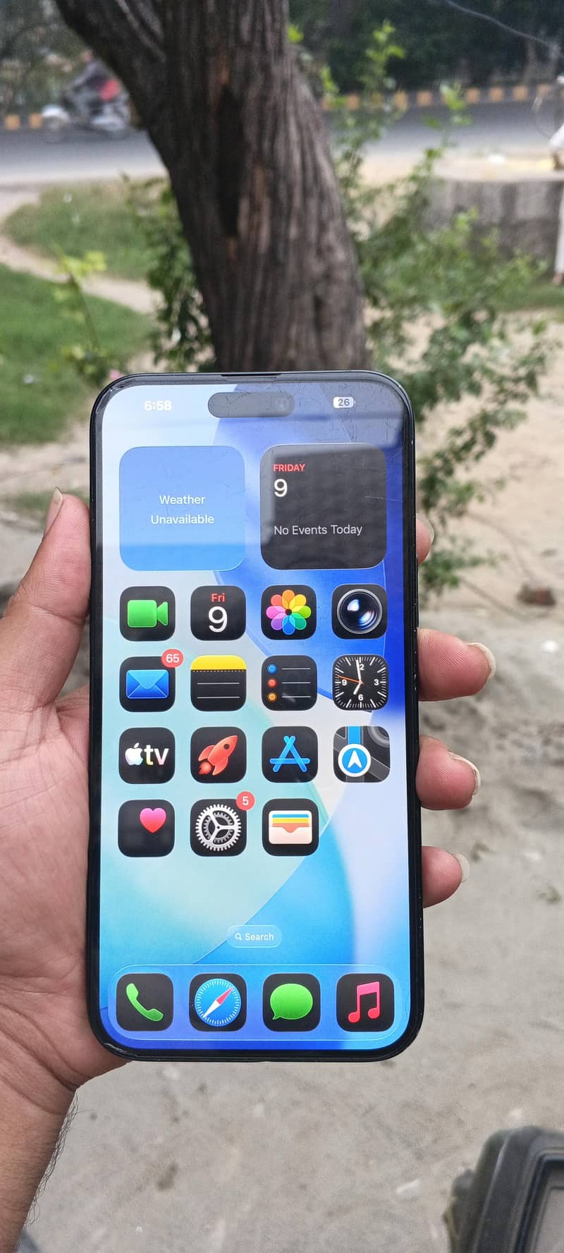 Apple iPhone 15 plus 0