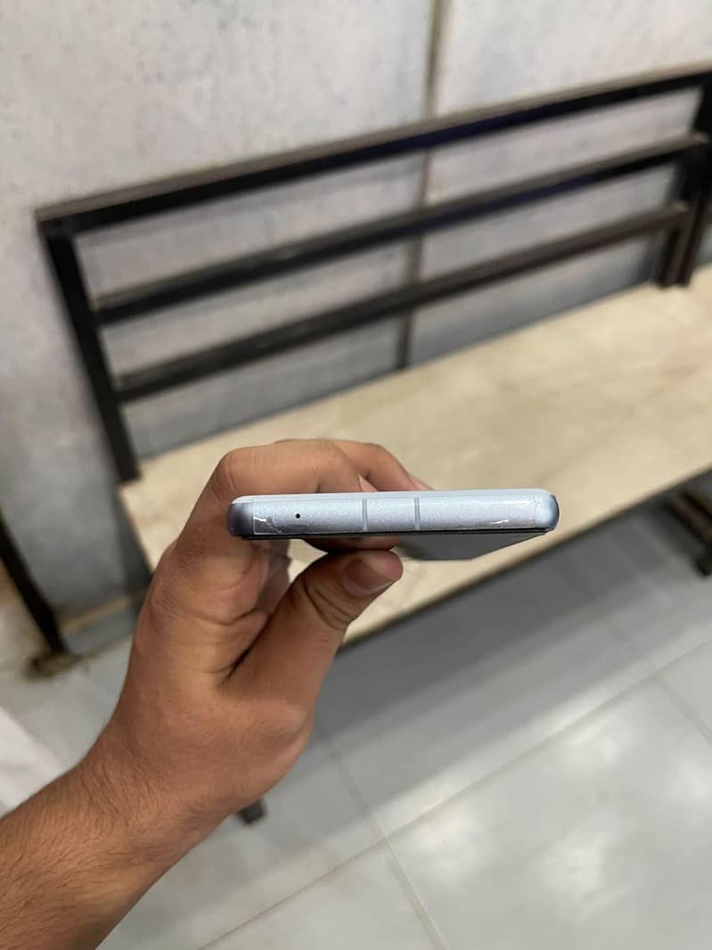 Google Pixel 7a 1