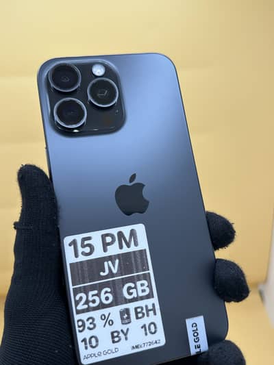 Apple iPhone 15 Pro Max Jv 256 GB 93% Battery Health 10 by 10