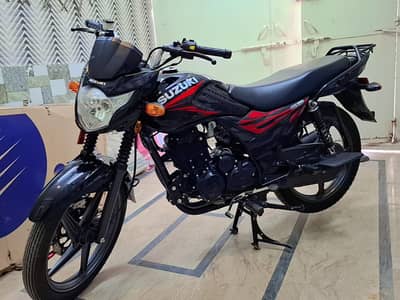 suzuki motorcycle GR 150