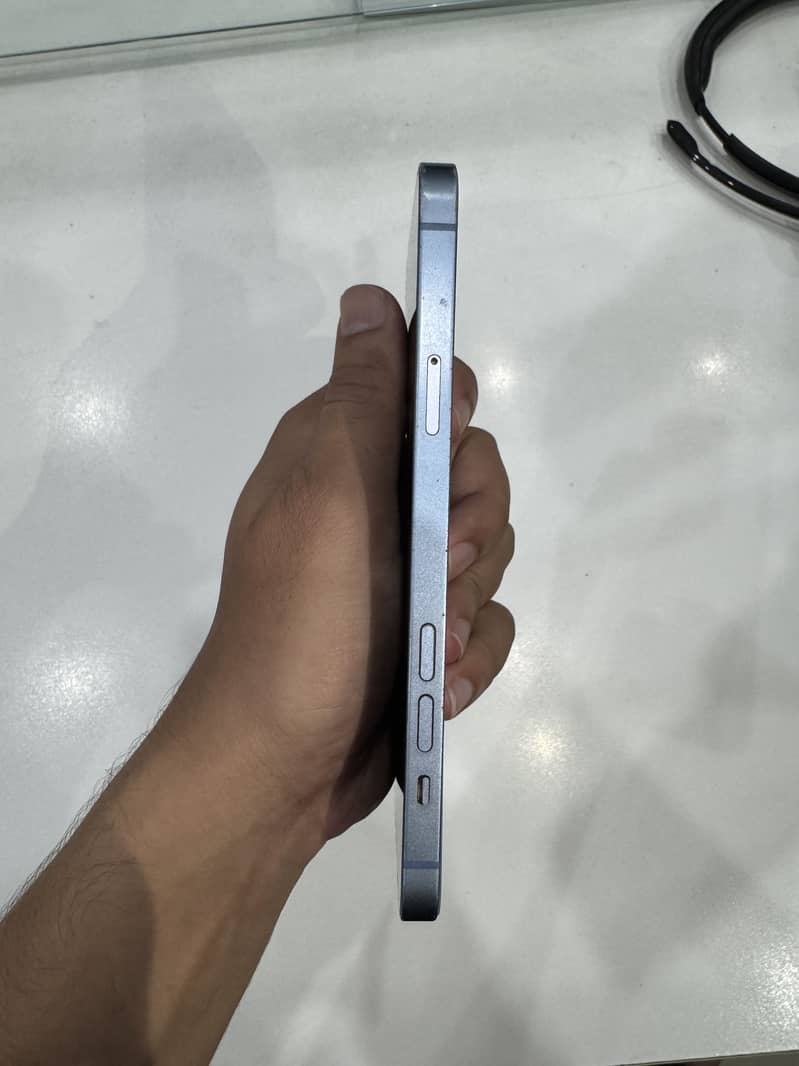 Apple iPhone 14 plus 4