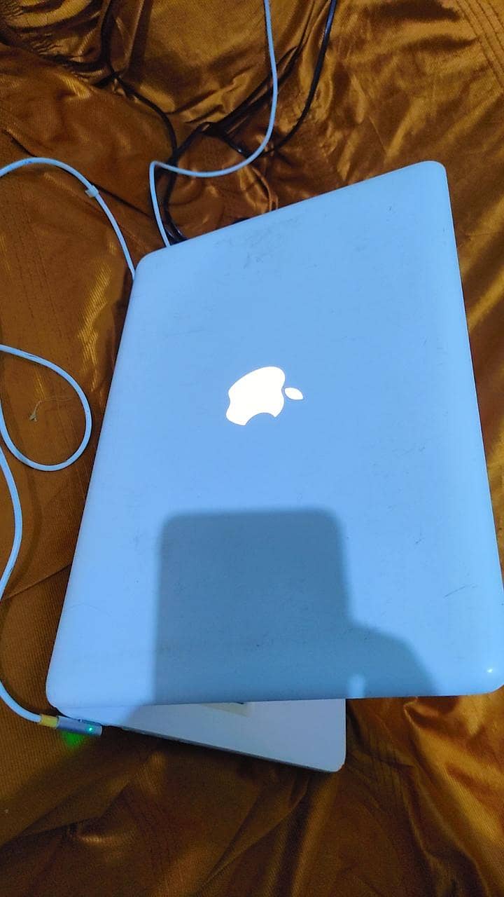 MacBook 2010 13