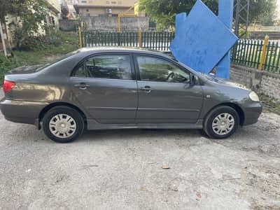 SE Saloon 2005 in Excellent condition