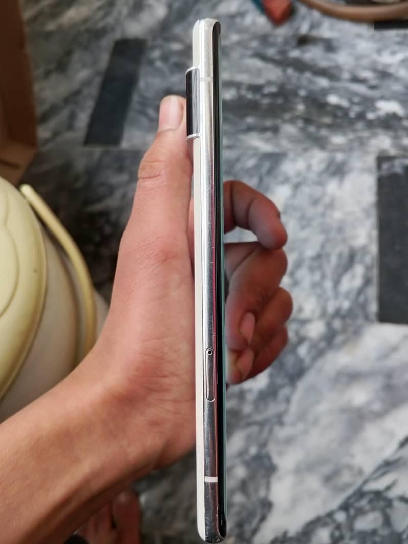 Google Pixel 6 Pro 0