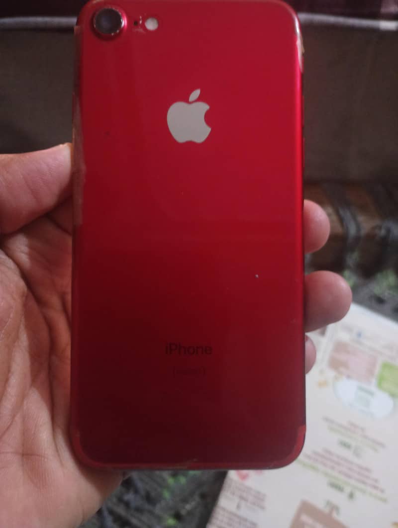 Apple iPhone 7 1