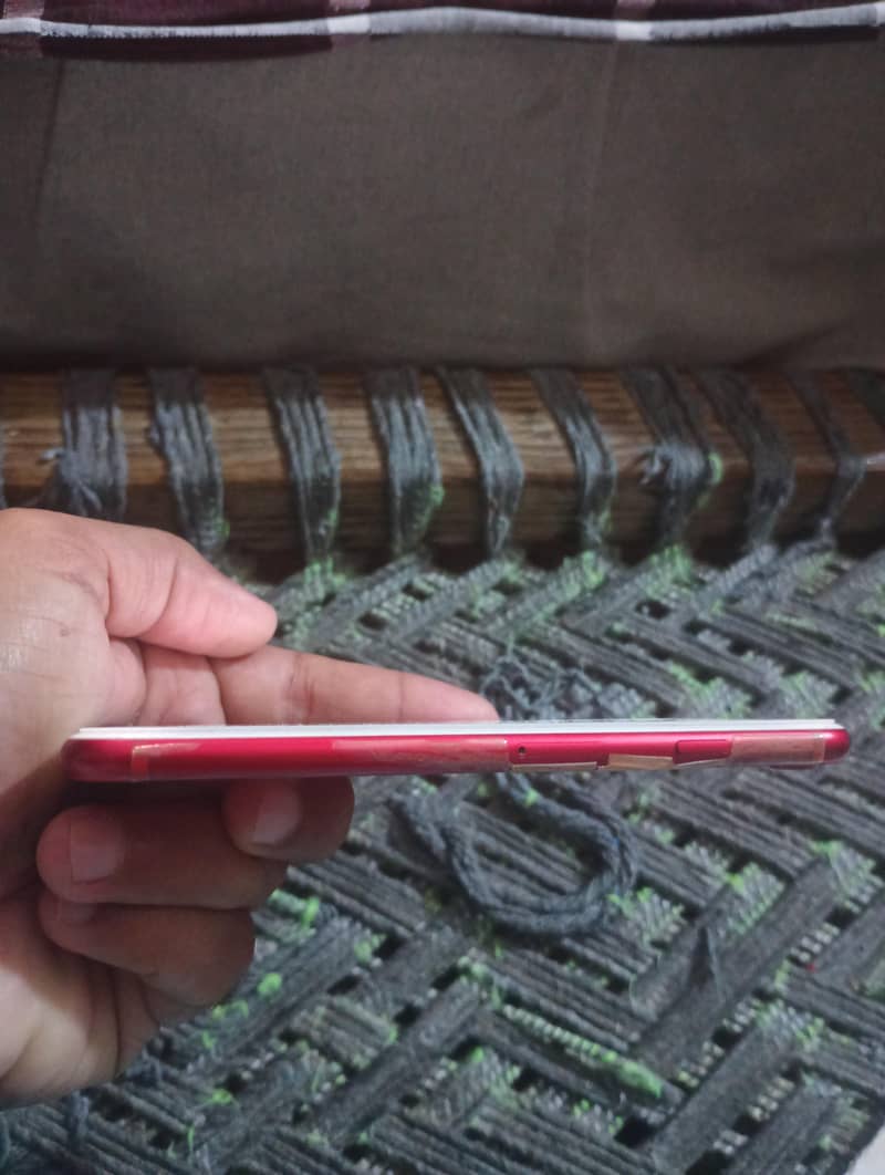 Apple iPhone 7 4