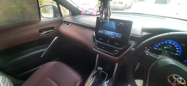 Toyota Corolla Cross HEV X 2025