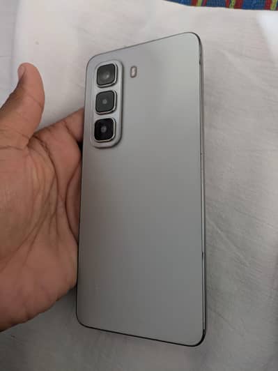 Infinix Hot 50