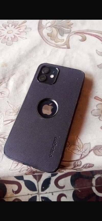 Apple iPhone 12