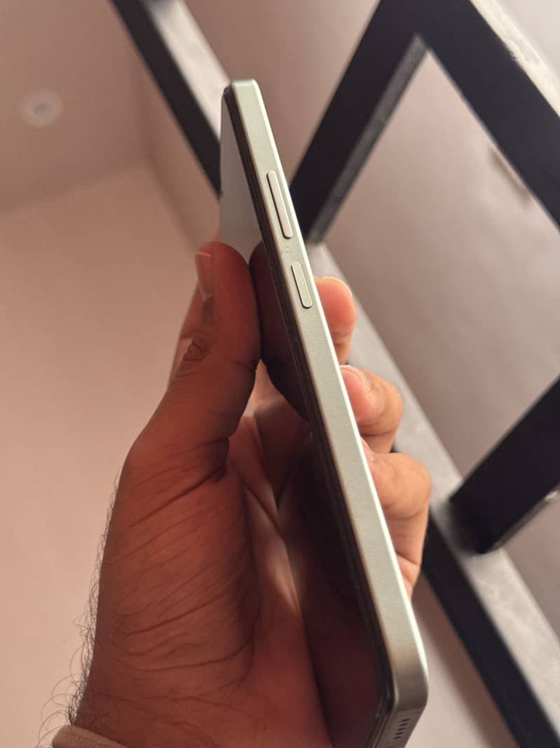 Xiaomi POCO C75 3