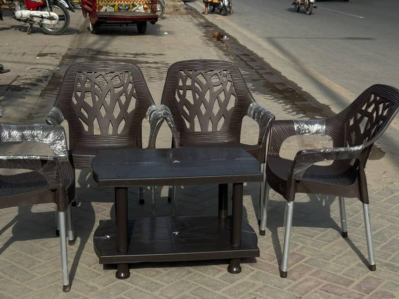 plastic chairs 8