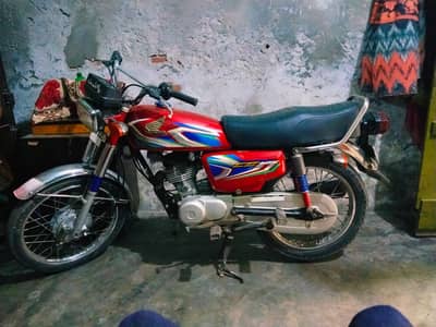 22 model honda a 1 bike all docomnts clear bio available