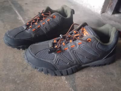 Black Sports Shoes for Men – Size 8