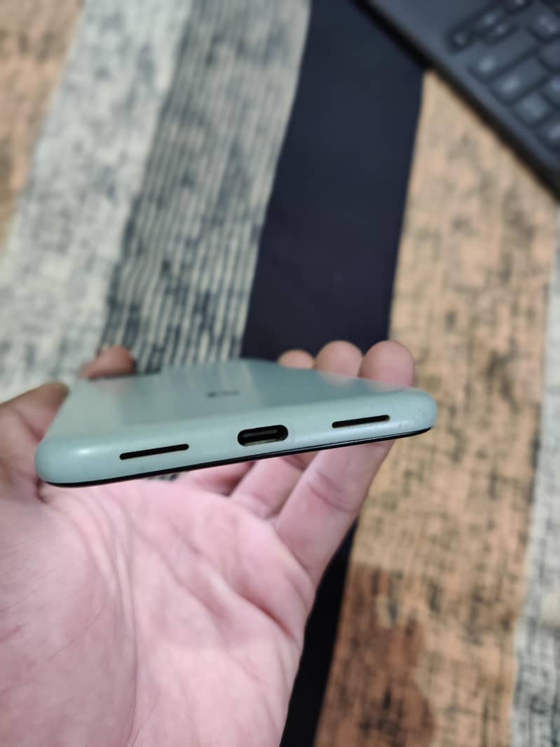 Google Pixel 5 2