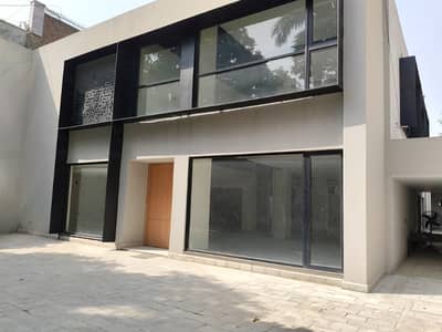 GULBERG ESTATE OFFER,6000 SQFT COMMERCIAL BUILDING FOR RENT LANK MAIN BOULEVARD & MM ALAM GULBERG LAHORE