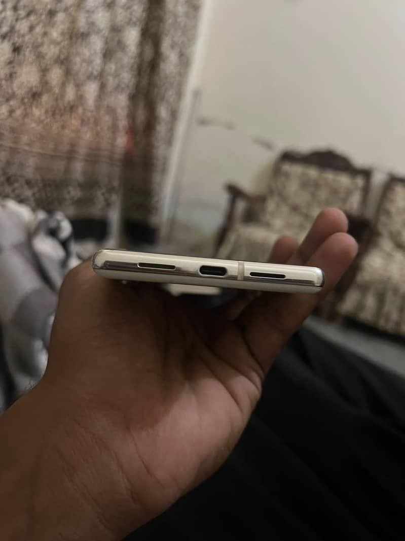 Google Pixel 6 Pro 2