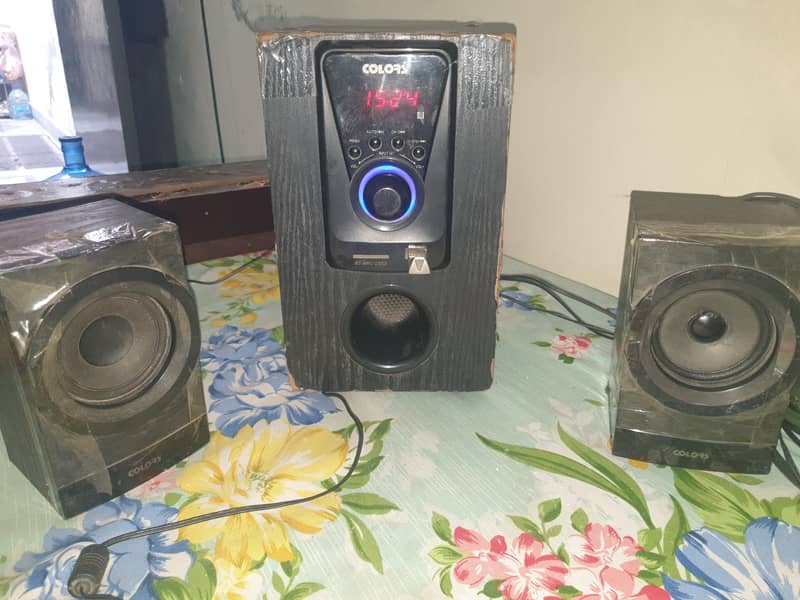 speakers 0