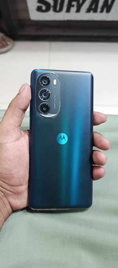 Motorola Edge 30 pro/Moto edge plus 2022