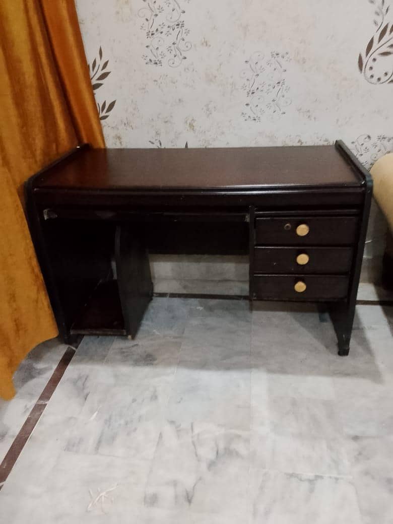 study X computer table 0
