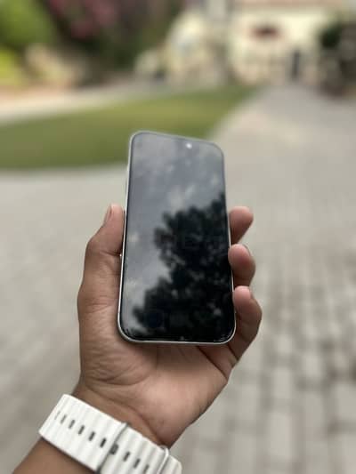 Apple iPhone 15