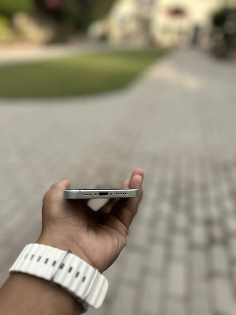 Apple iPhone 15 1