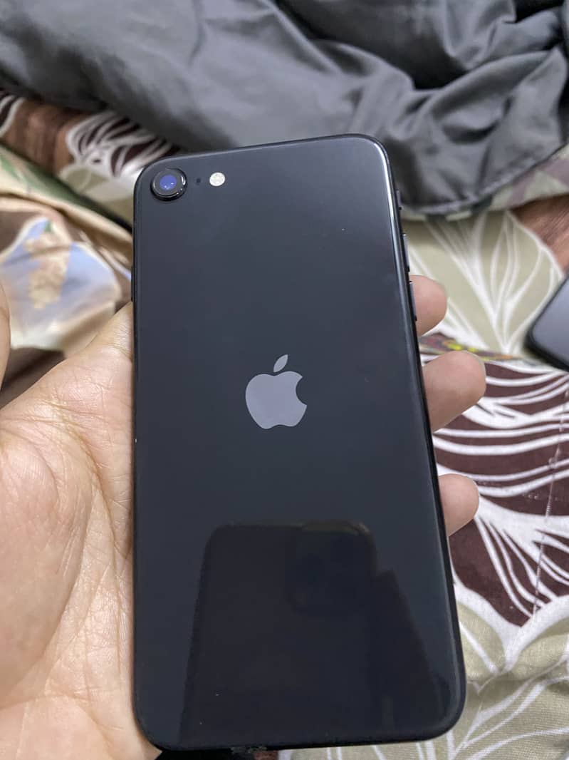 Apple iPhone SE 0