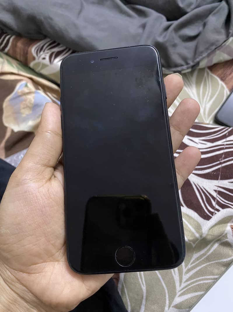 Apple iPhone SE 1