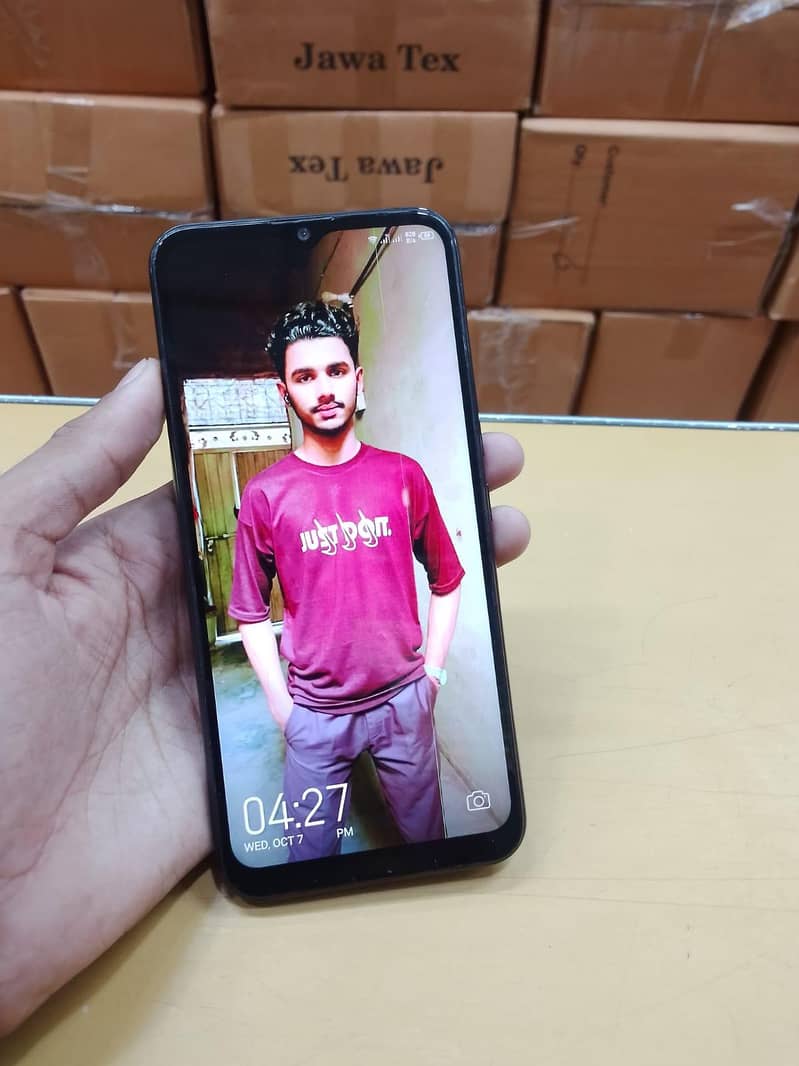 Tecno Spark 4 0