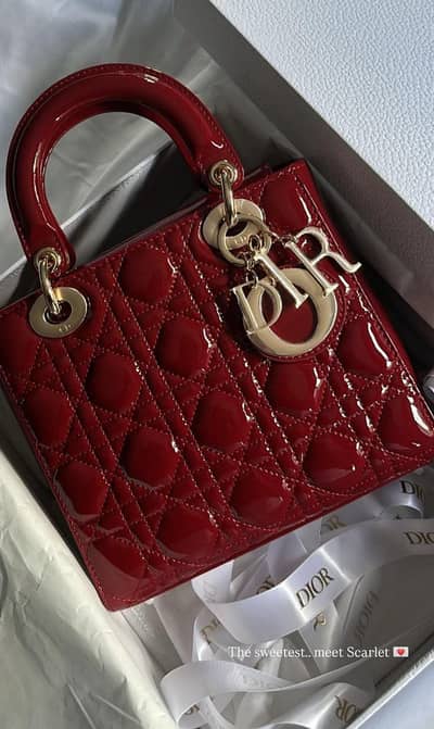 unique and exclusive bags for sell only for womens and girls