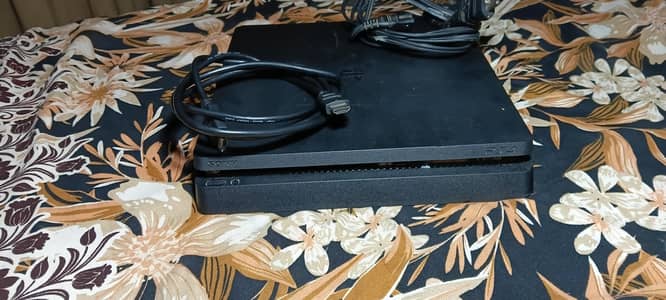 PS4 (model no: CUH-2216B) storage 870GB  with HDMI & power cable