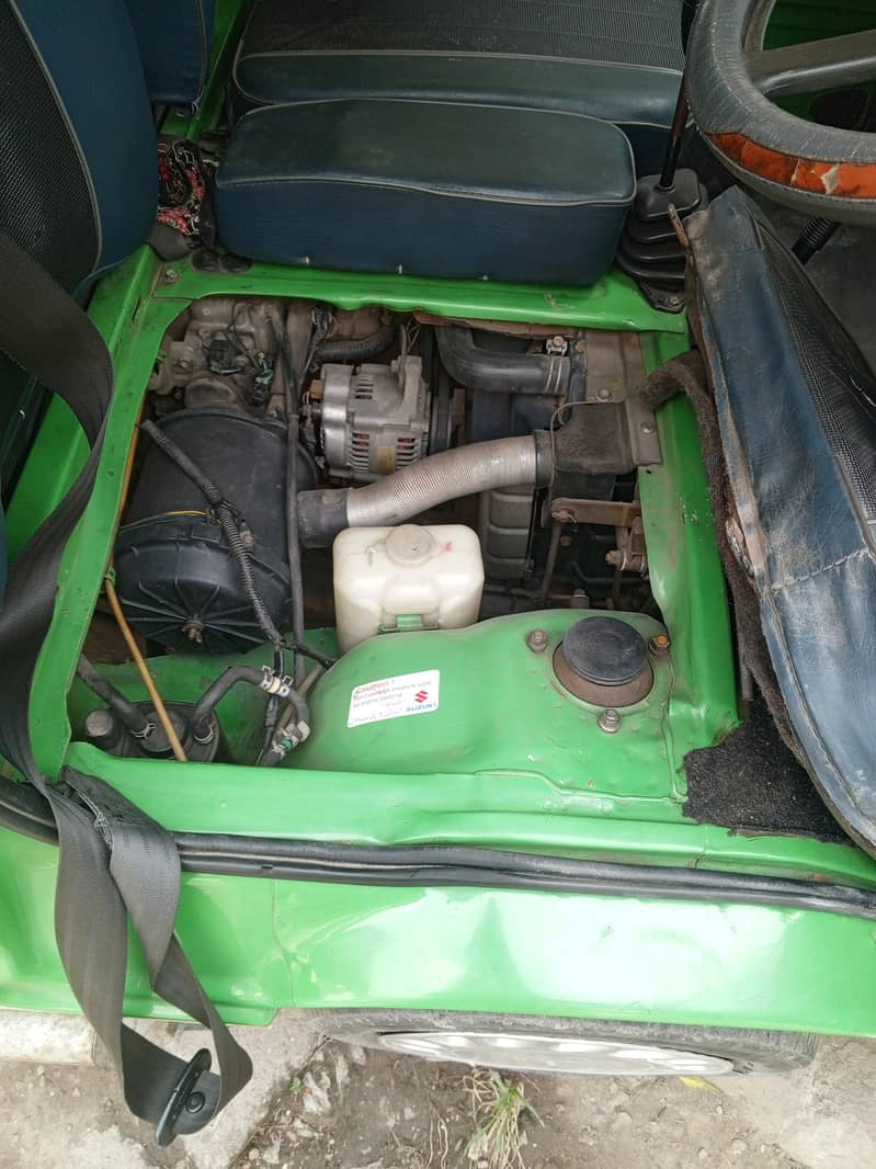 Suzuki bolan 1