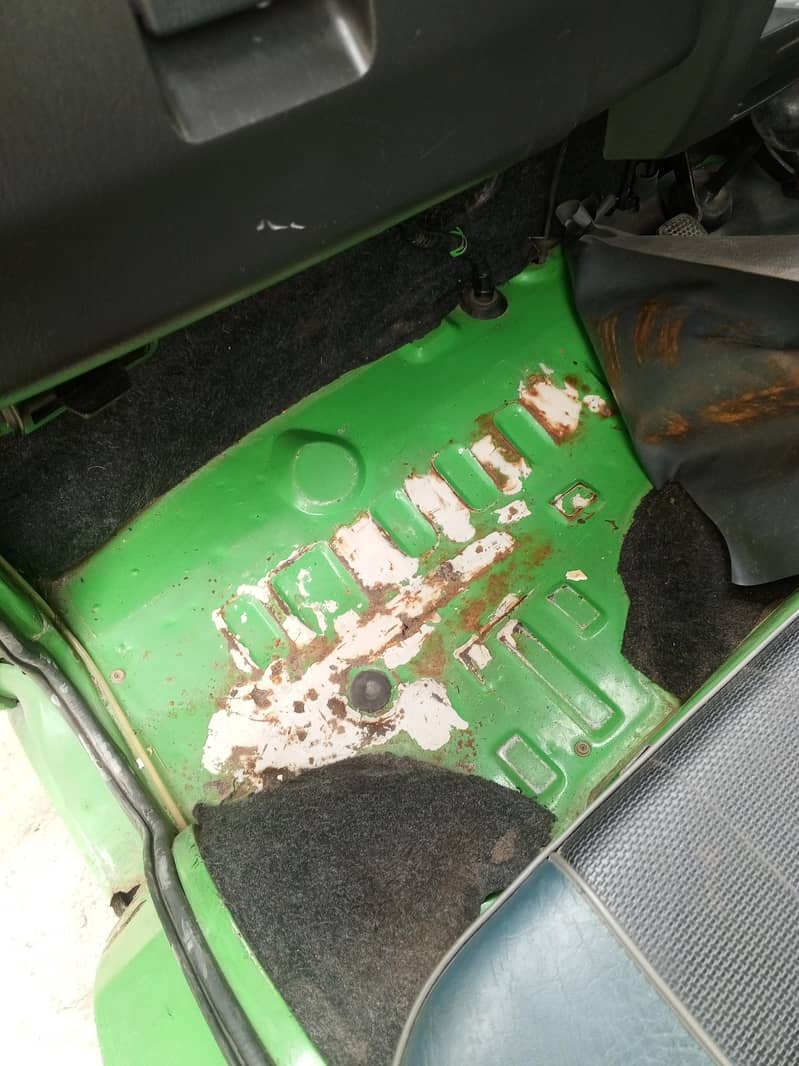 Suzuki bolan 9
