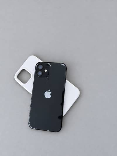 Apple iPhone 12