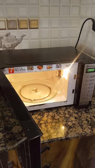microwave/oven