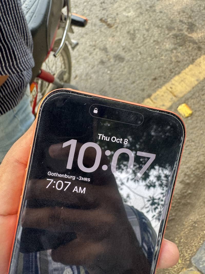Apple iPhone 17 Pro Max 8