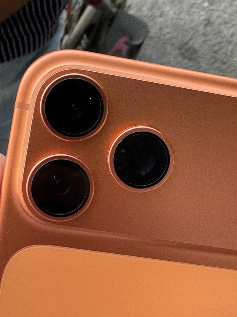 Apple iPhone 17 Pro Max 10