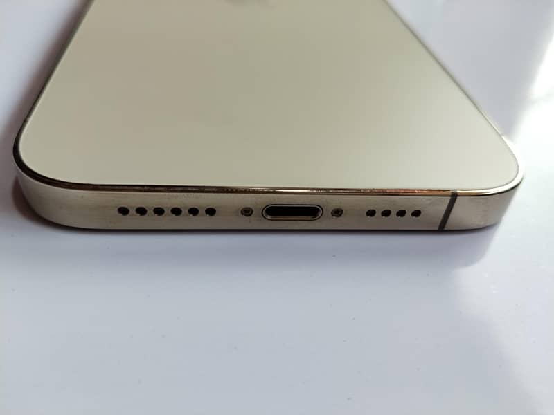 Apple iPhone 12 Pro Max 3