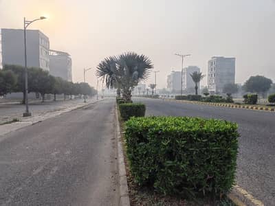 3 Marla Possession Plot Park Location For Sale