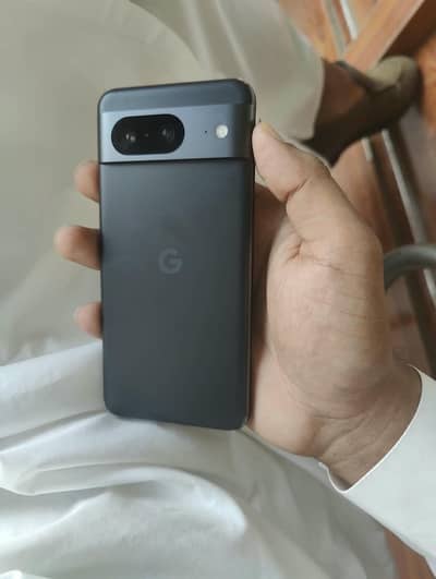Google Pixel 8