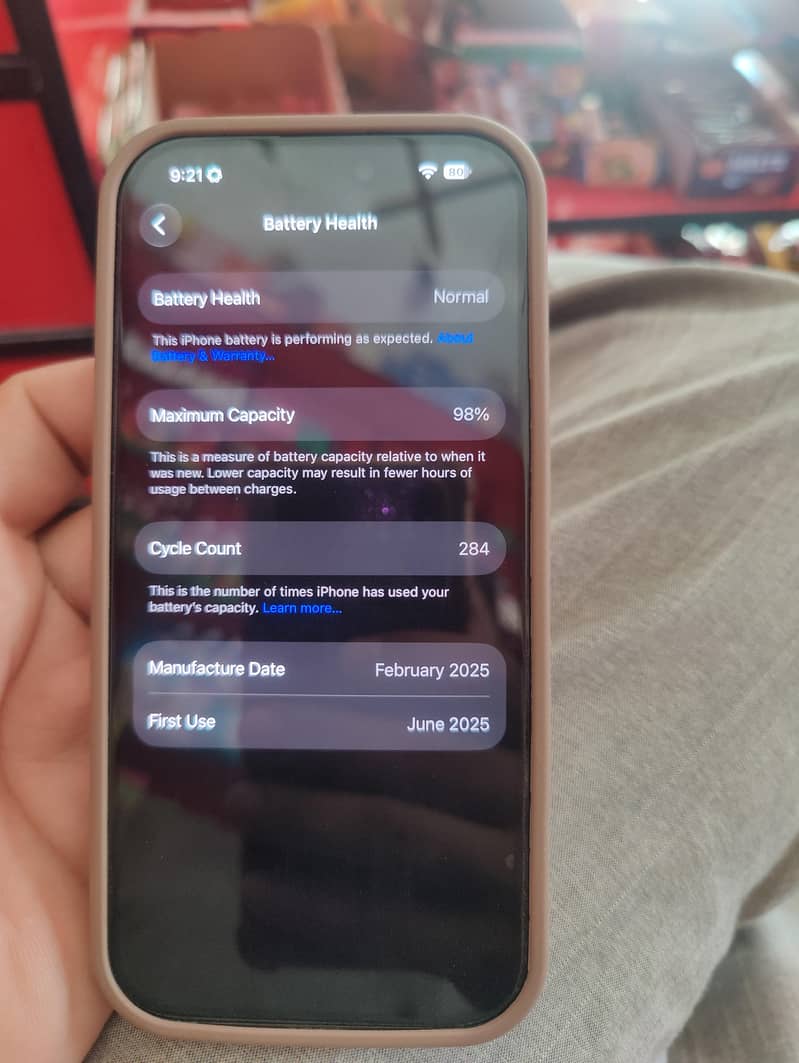 Apple iPhone 16 Pro 1
