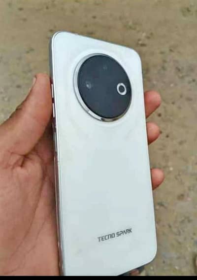 Tecno SPARK 30C