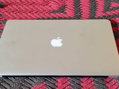Macebook 15 pro urgent sale