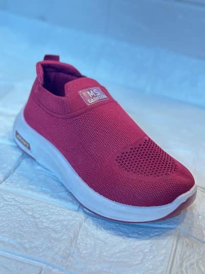 Brand New Sports Slip-On Sneakers – Air Cushion & Lightweight