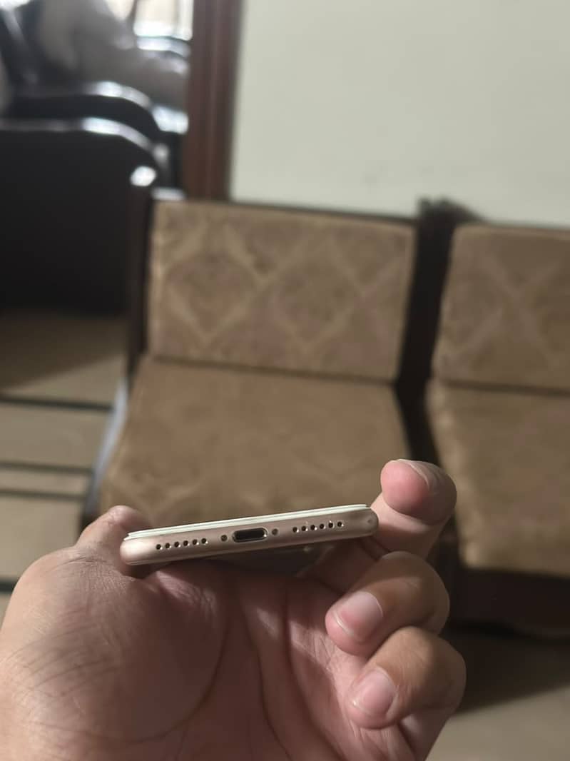 Apple iPhone 8 2