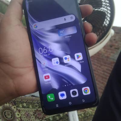Tecno Spark 20 Pro Plus. 256 gb. 03140759800
