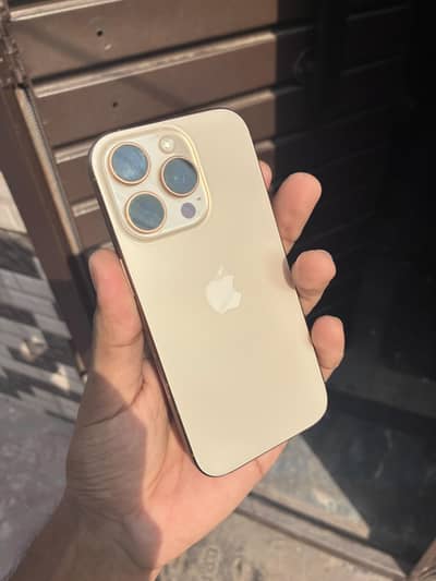 Apple iPhone 16 Pro complete box